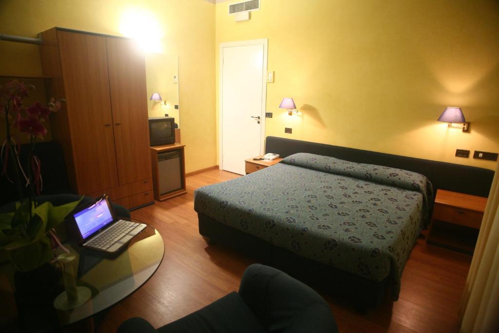 Hotel Victoria Porto San Giorgio Quarto foto